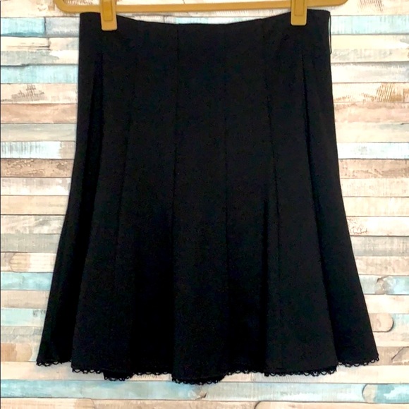 Like new Black skirt juniors 13 lace belt loop - Picture 1 of 10